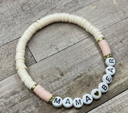 Image of beaded "Mama Bear" bracelet