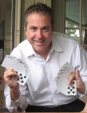 Image of Magician Tim Spinosa