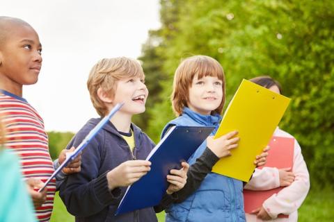 Image of kids doing a scavenger hunt