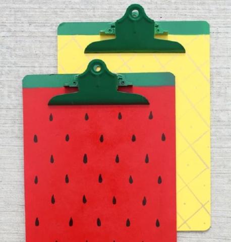 Image of fruit-themed clipboard