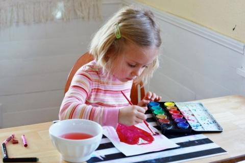 Image of kid painting