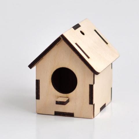 Image of bird house