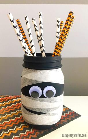 Image of mummy jar