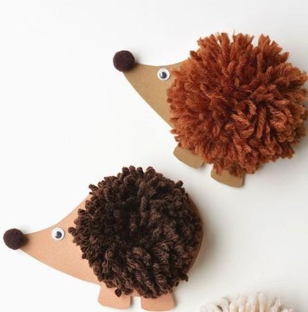 Image of pom pom hedgehog