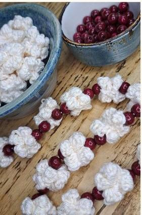 Image of popcorn garland