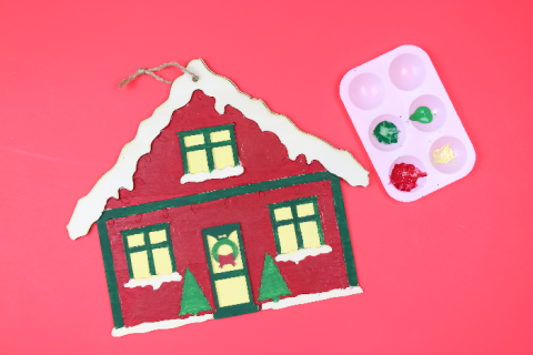 Image of gingerbread house ornament
