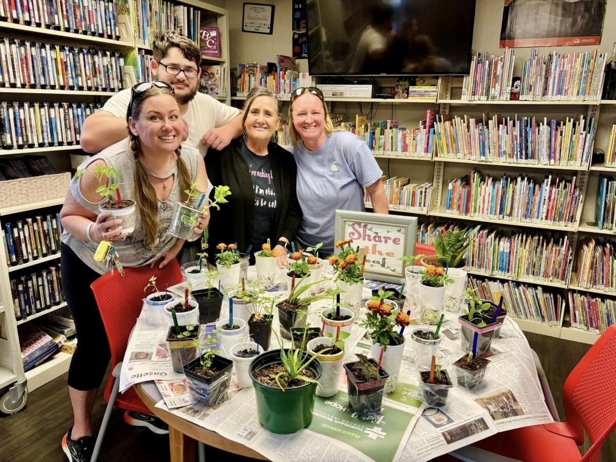 Image of people swapping plants