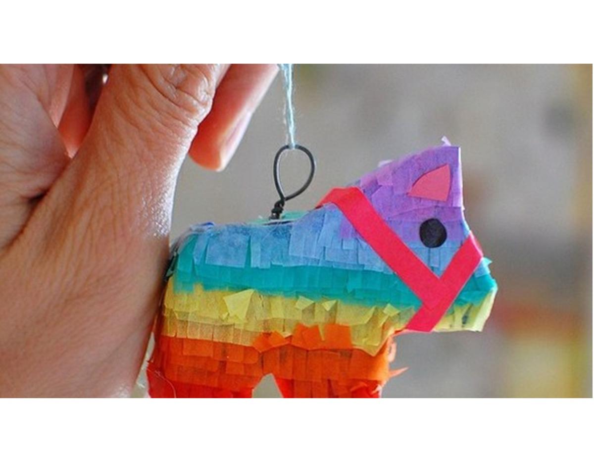 Image of pinata keychain