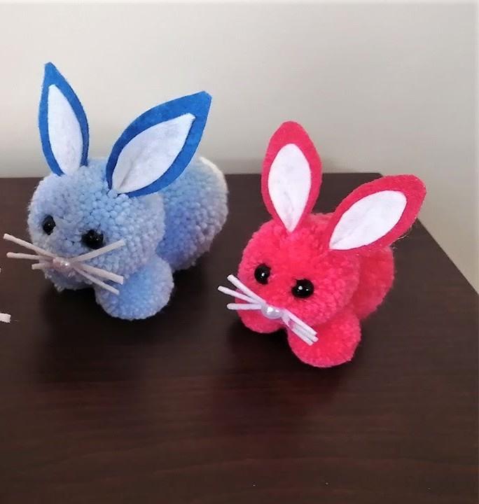 Image of yarn bunny