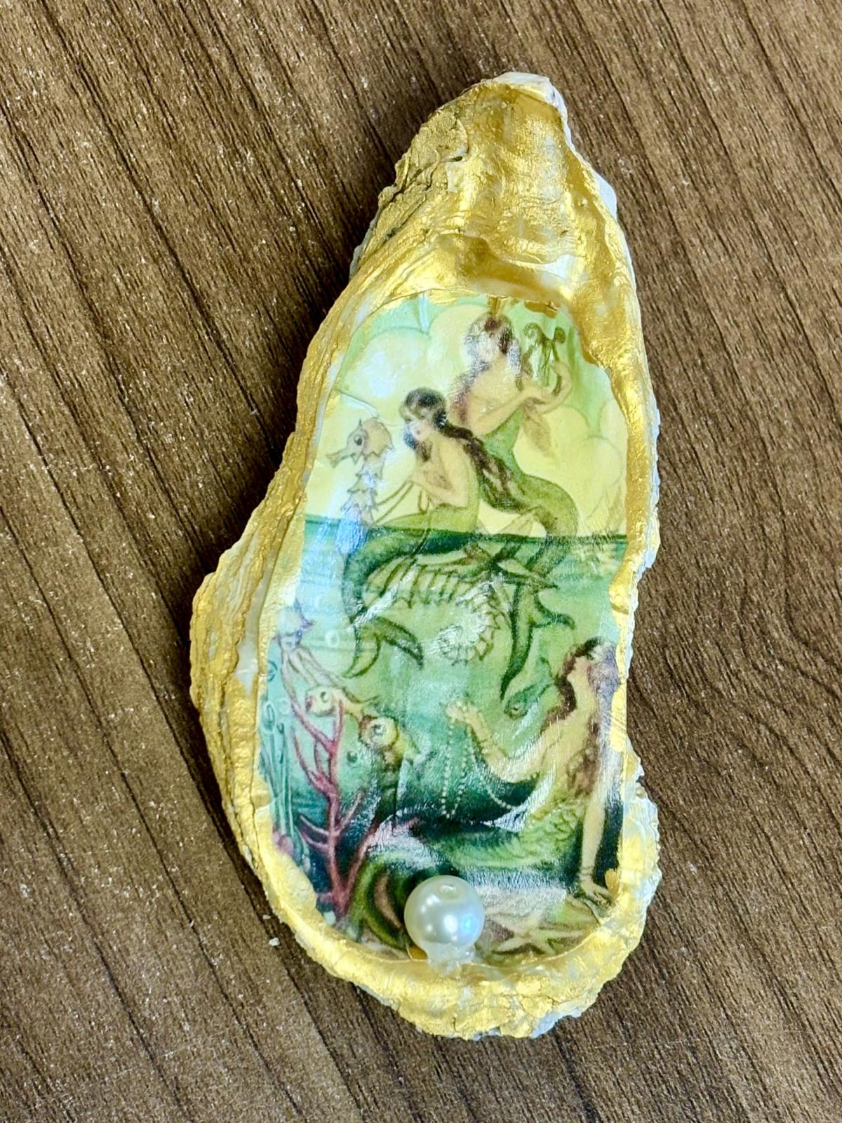 Image of mermaid oyster shell