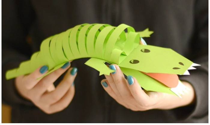 Image of paper alligator